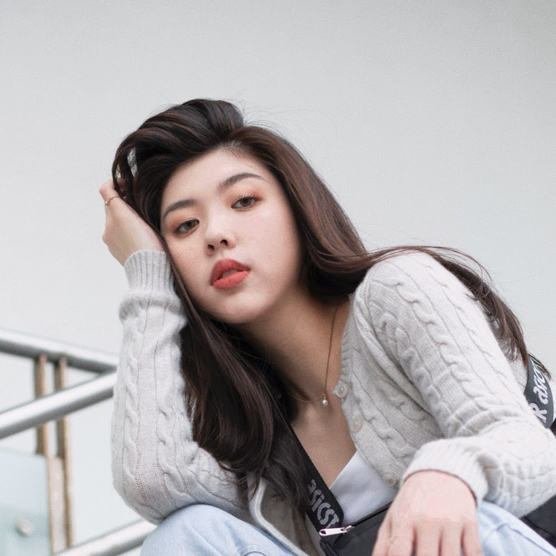 Cindy H - 網紅的藏寶箱 