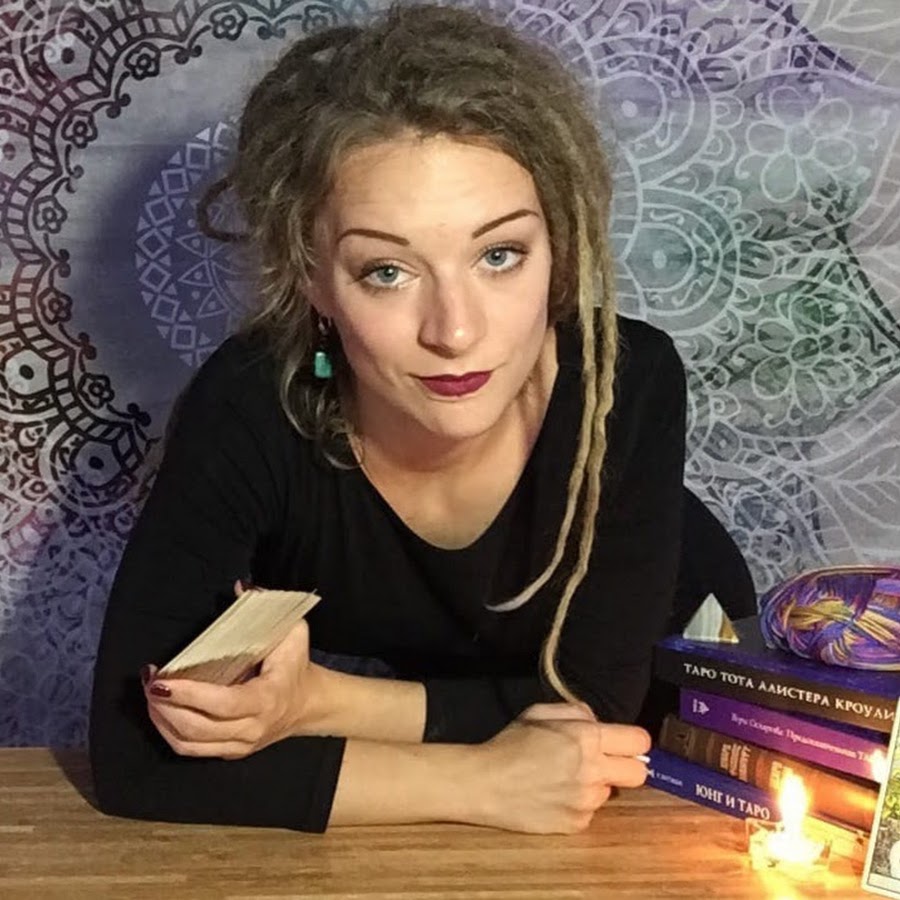 таролог мария. таролог ютуб. катрин импресс таро. карты гадальные таро. таролог алёна.