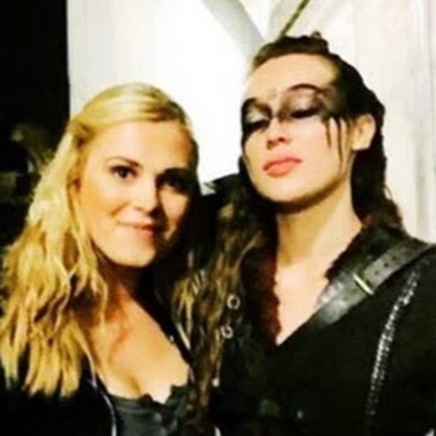 Lez Be Friends Youtube Stats Channel Statistics Analytics