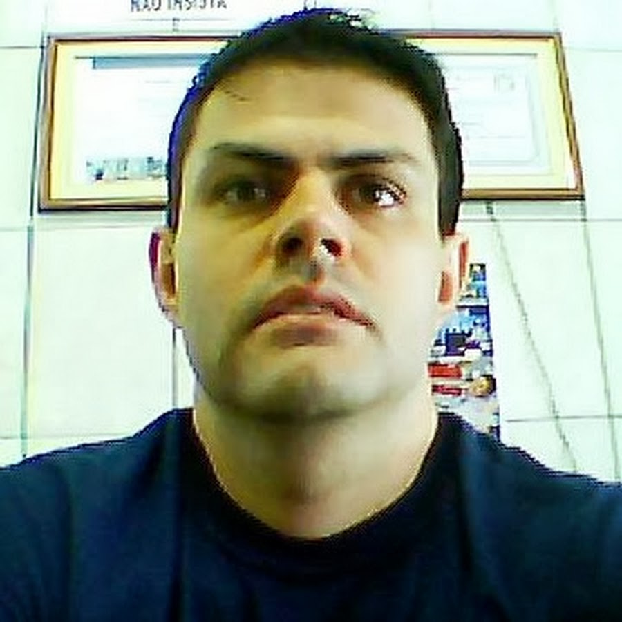 Rene Matienzo YouTube channel avatar