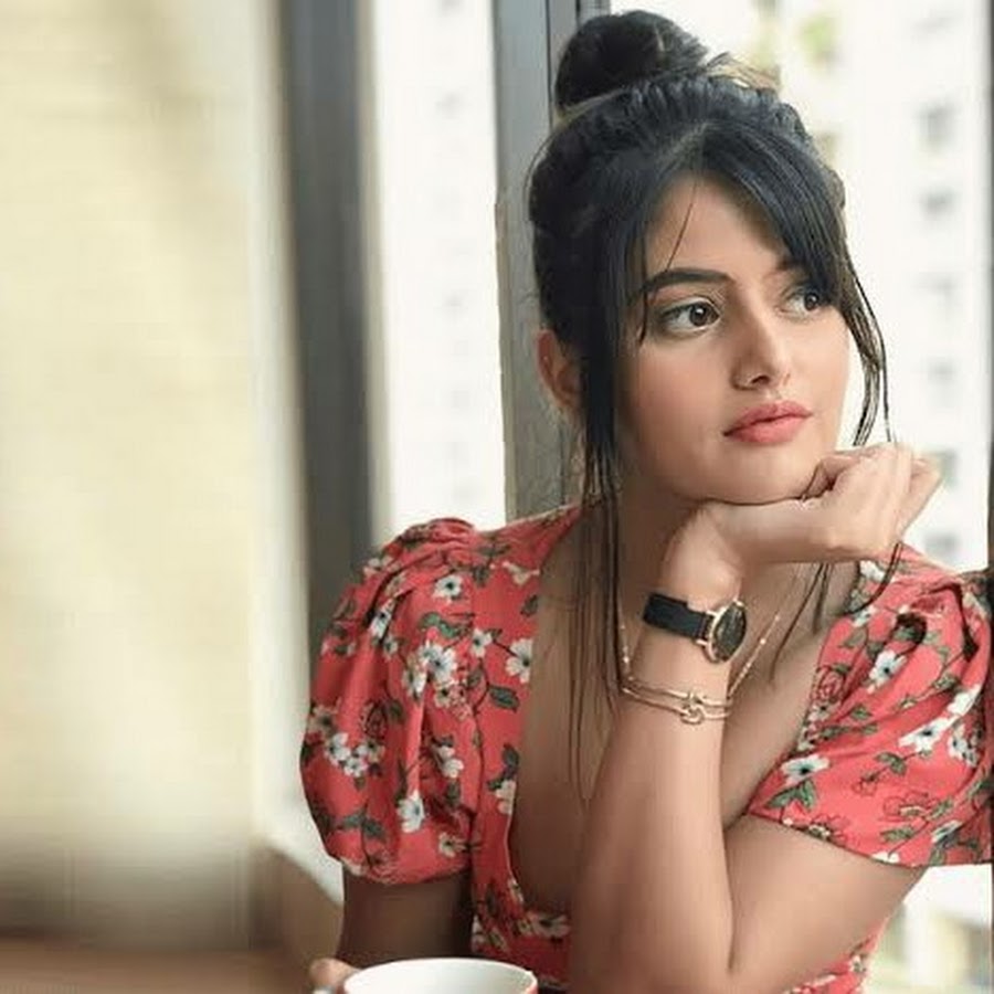 Anahita Bhooshan