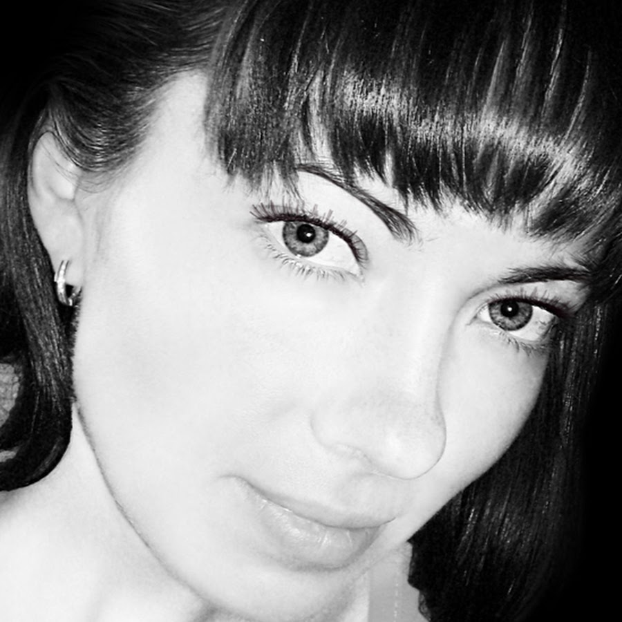 Tanya Suhorukova YouTube channel avatar