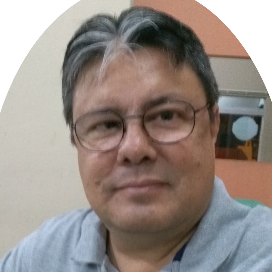 Prof. SimÃµes YouTube channel avatar