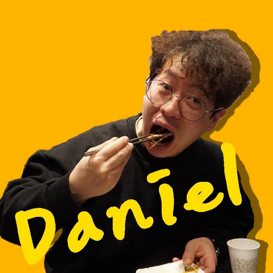Daniel's Canada Life رمز قناة اليوتيوب