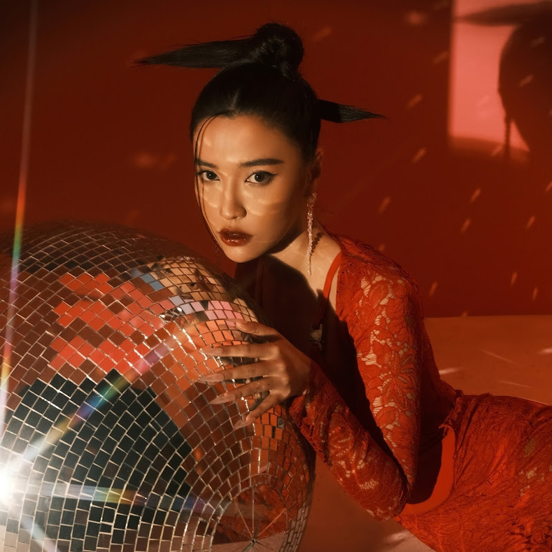 BÍCH PHƯƠNG - 網紅的藏寶箱 