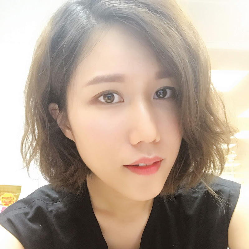 Fion Shih - 網紅的藏寶箱 