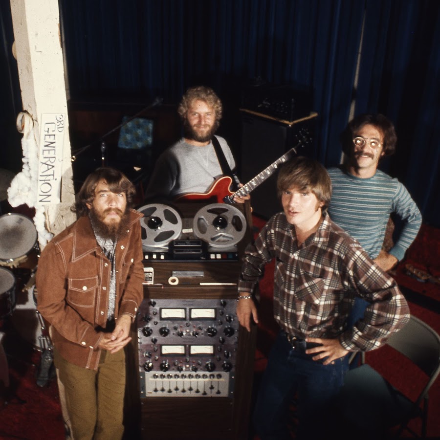 Creedence Clearwater Revival رمز قناة اليوتيوب