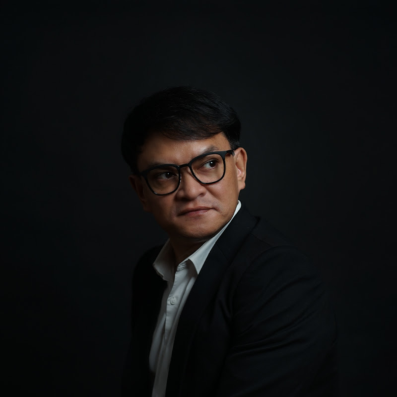 Hedi Yunus - 網紅的藏寶箱 