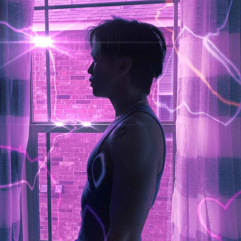 UynKit October - 網紅的藏寶箱 