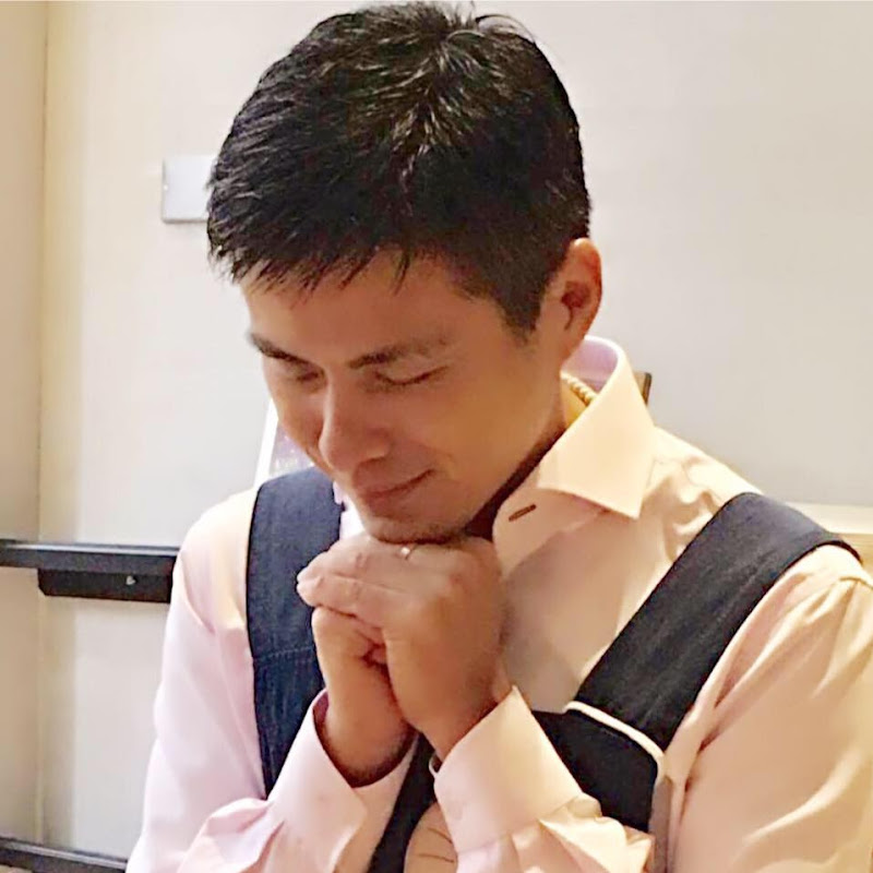 Henry 羅寶鴻老師 - 網紅的藏寶箱 