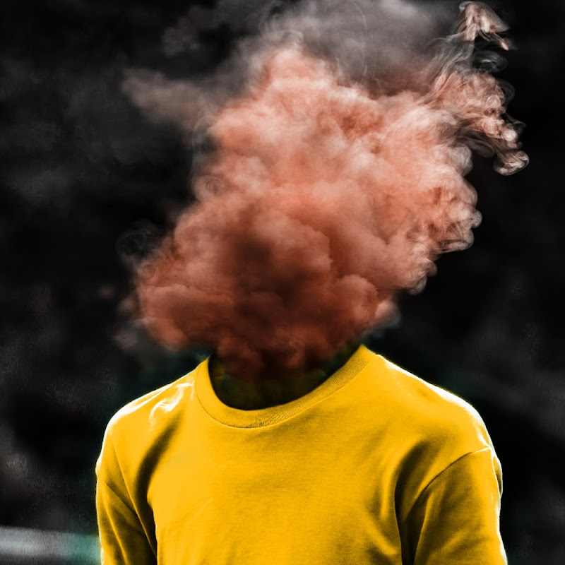 Khyyril - 網紅的藏寶箱 