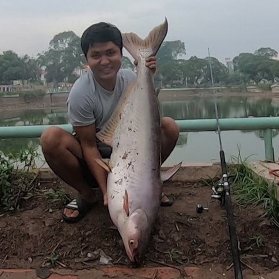 HUYNH KHOA FISHING यूट्यूब चैनल अवतार