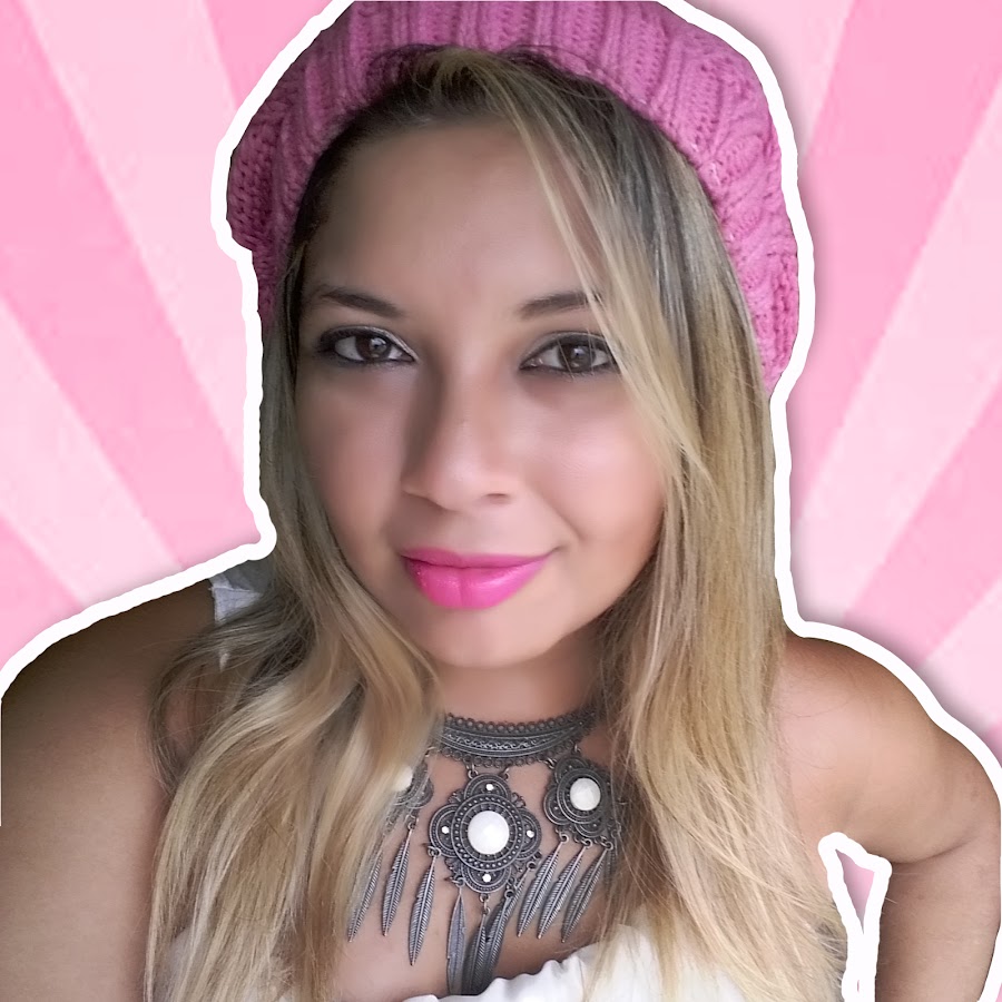 Renatinha AraÃºjo YouTube channel avatar