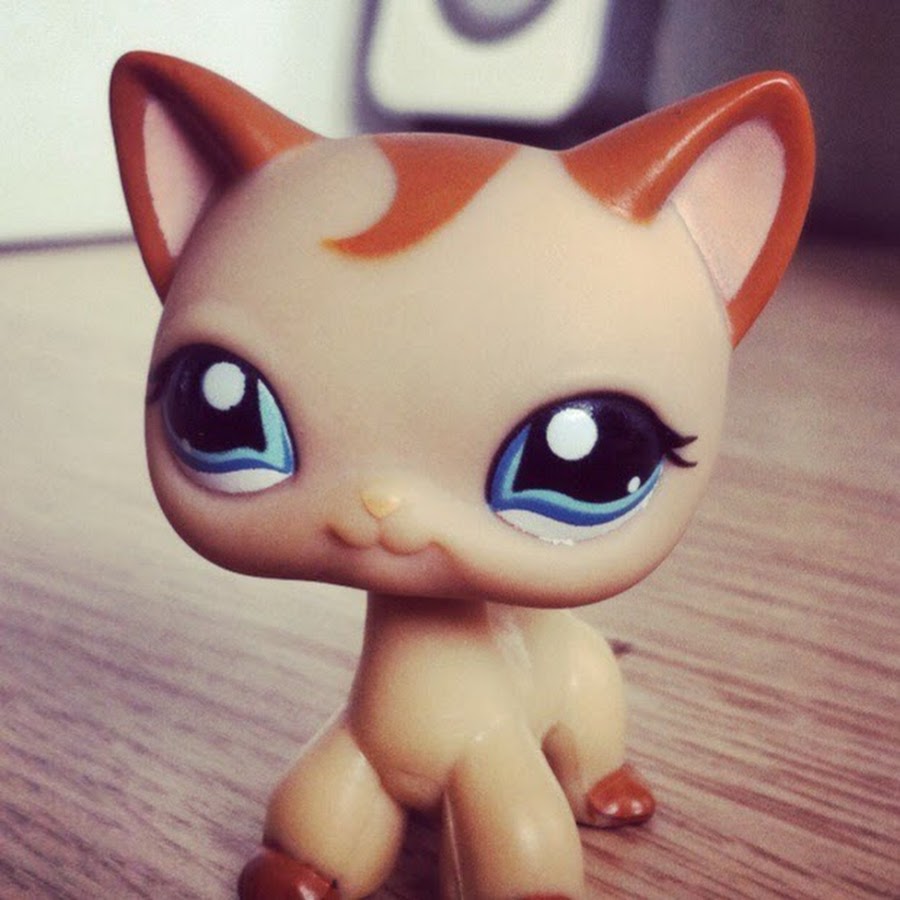 LPS SweetPlum YouTube channel avatar