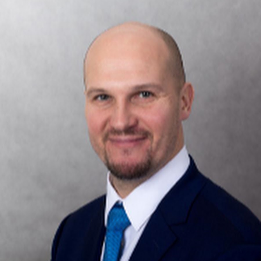 дом москвы директор