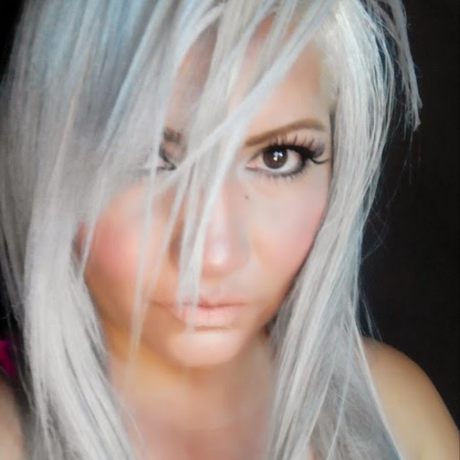 AZ Beautiful Makeup رمز قناة اليوتيوب