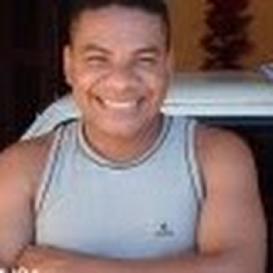Mario dos Santos Sales YouTube channel avatar