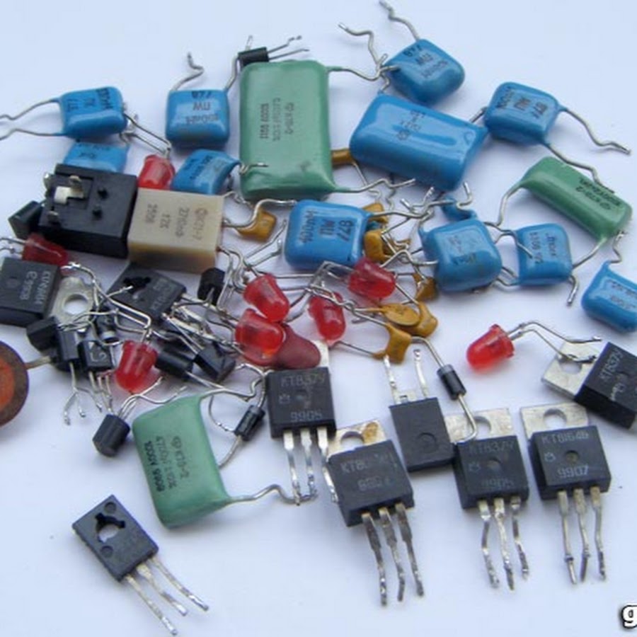 Что есть ценного в телевизоре. Радиодетали на лом 2 лб014. Радиодеталь d400b5. Микросхемы, транзисторы, диоды,резисторы ,конденсаторы. Tfk702 Радиодеталь.