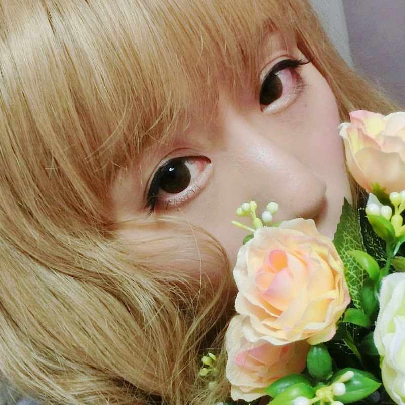 Yumi Chen - 網紅的藏寶箱 