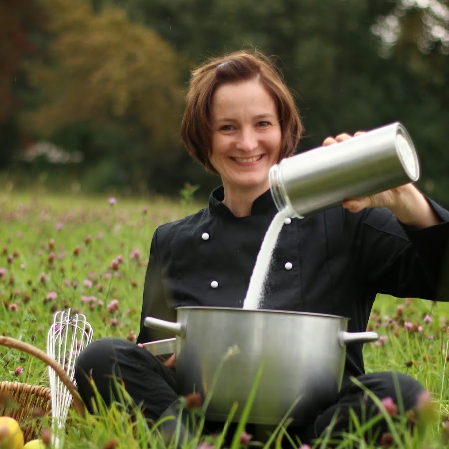 Johannas Landleben Und Kuche Youtube Statistik Kanalanalyse Hypeauditor Youtube Tiktok Instagram Ki Analyse