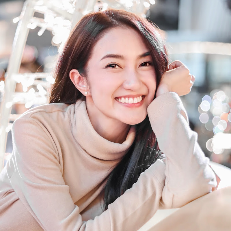 Always AOM - 網紅的藏寶箱 