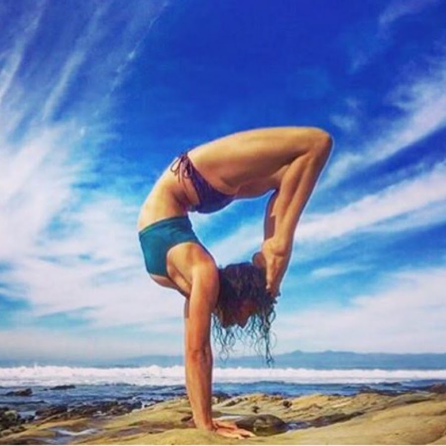 Liz Crosby Yoga यूट्यूब चैनल अवतार