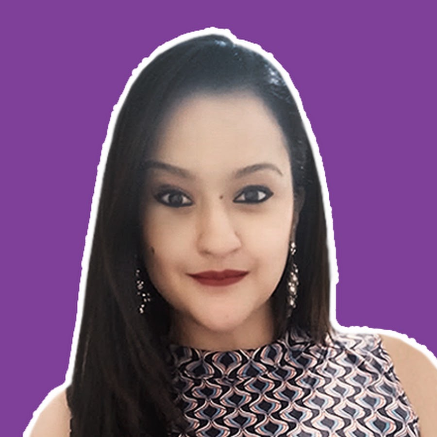 Bruna Martins YouTube channel avatar