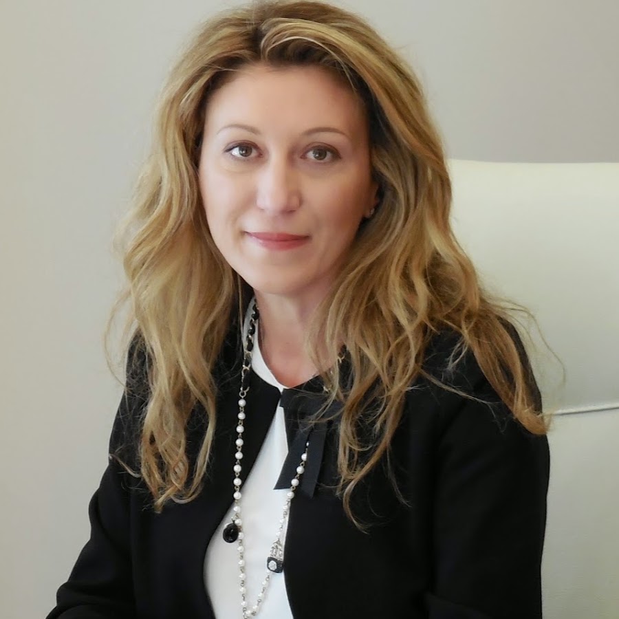 Eleni Galani MD, PhD - Medical Oncologist ইউটিউব চ্যানেল অ্যাভাটার