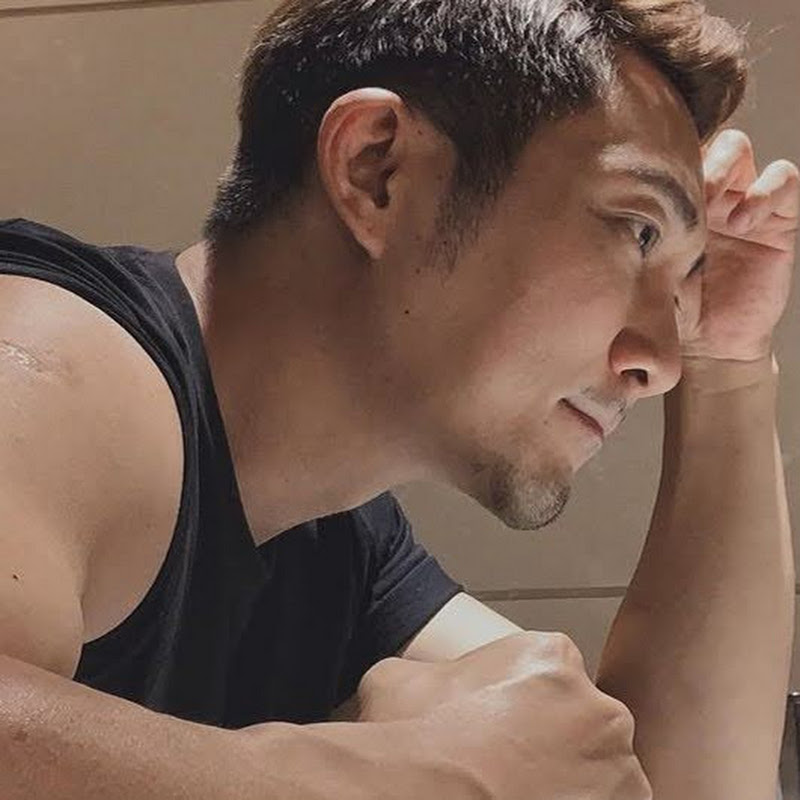 我是崴爺 - 網紅的藏寶箱 