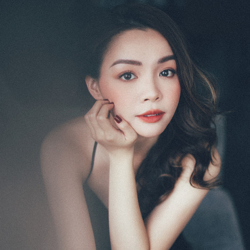 Trinh Pham - 網紅的藏寶箱 