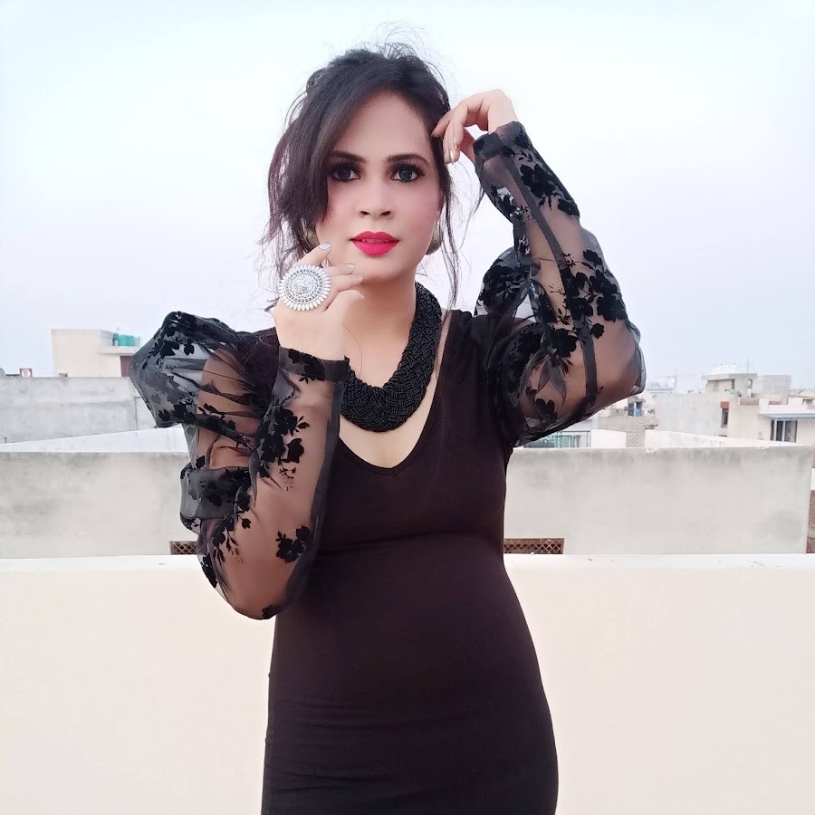 Beauty And fashion by sakshi Avatar de canal de YouTube