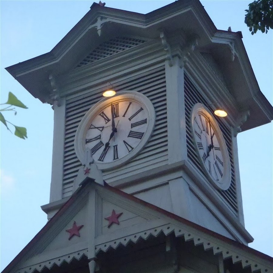 Clocktower Luna