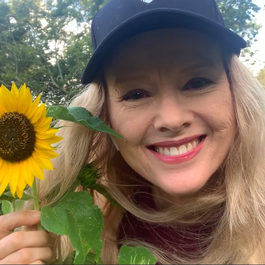 Kaye Kittrell | Late Bloomer Urban Organic Garden Show YouTube channel avatar