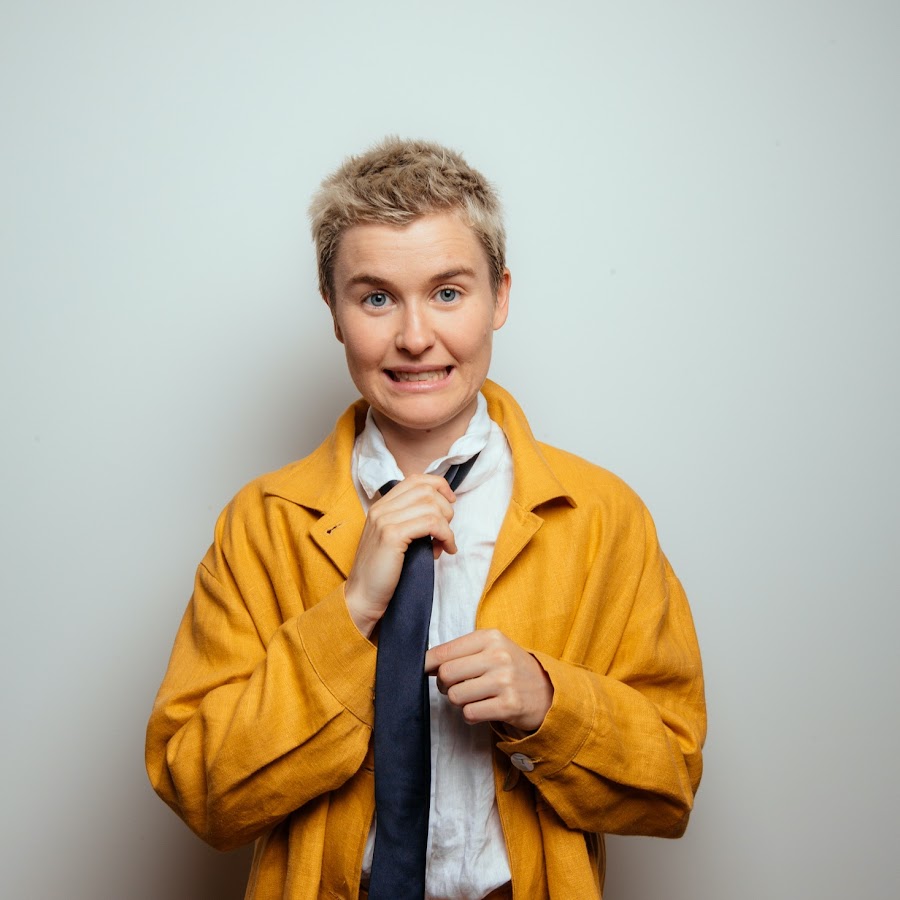 Alex singer australia. Alex grey 2022 год. Alex the astronaut. Alex the astronaut. Алекс лэнди.