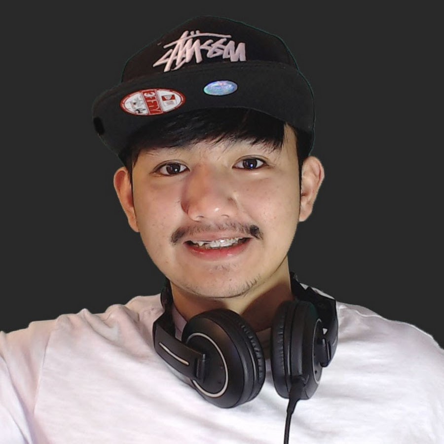 Steven Tan YouTube channel avatar