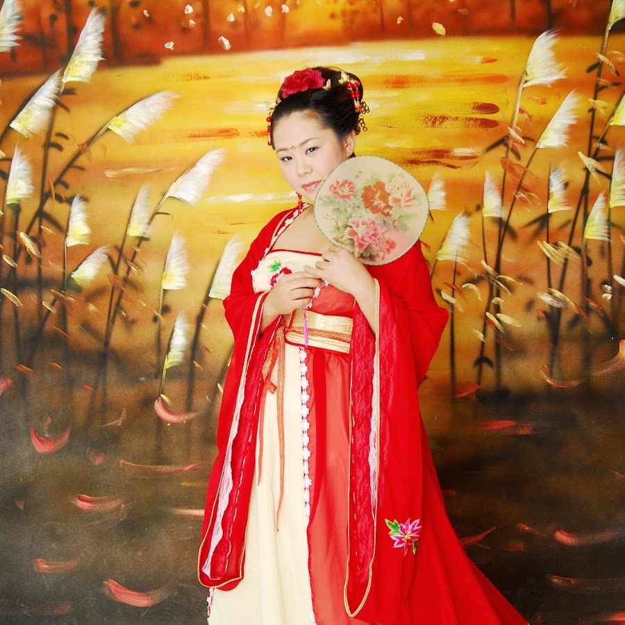 Betty Guo رمز قناة اليوتيوب