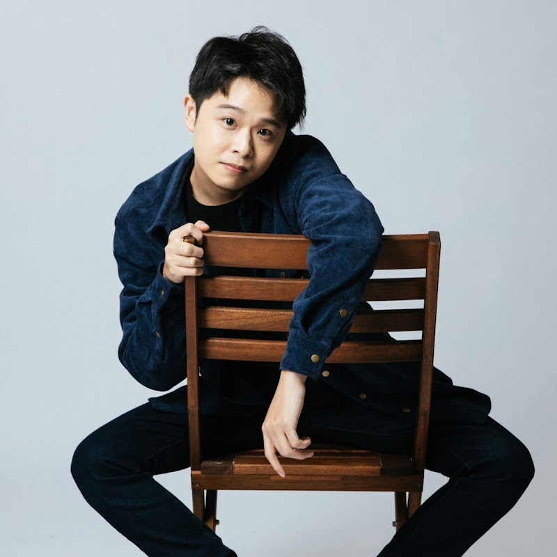 曾憲莫A.moTseng - 網紅的藏寶箱 