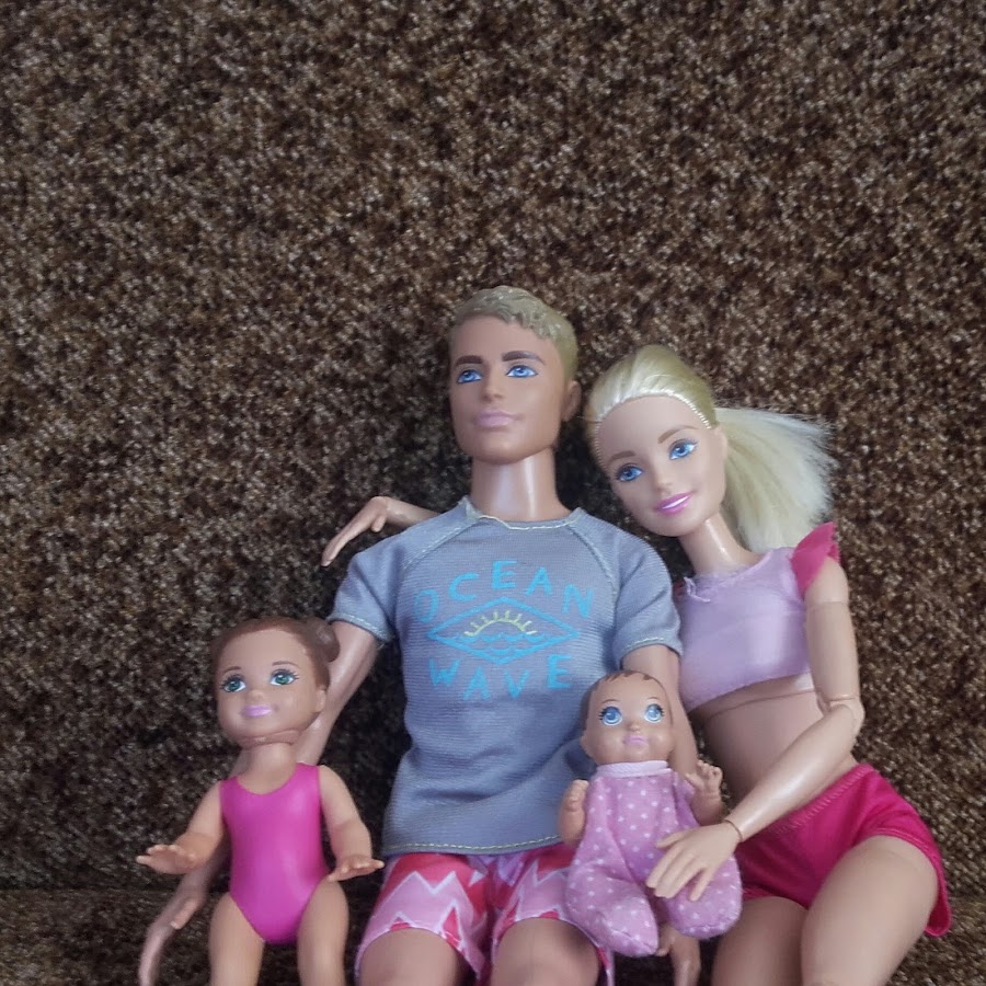 Rodzinka Barbie رمز قناة اليوتيوب