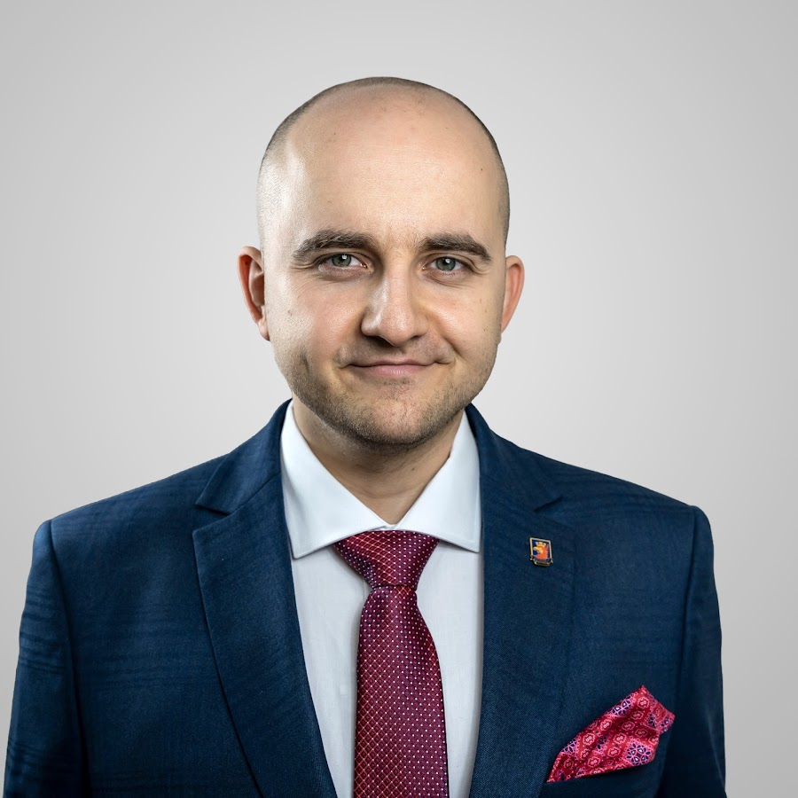 Dariusz Matecki YouTube channel avatar