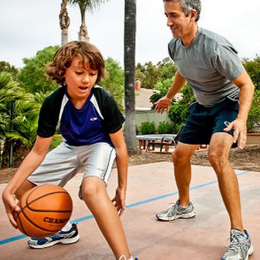 Children do sports. Дети в хорошей физической форме. Хорошая физическая форма у мальчика 10 лет. 10 Reasons why children Play Sport. Kids doing some Sports 700x800.