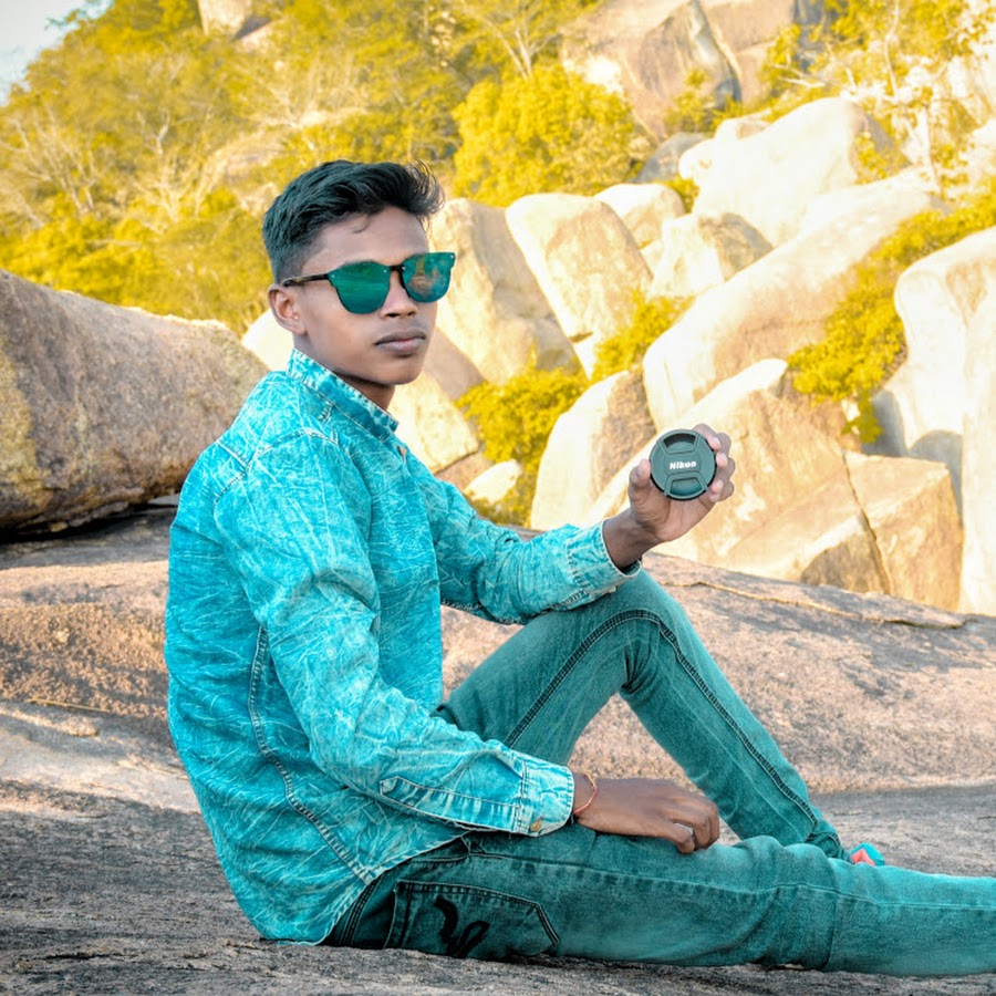 Ronit Mahato YouTube channel avatar