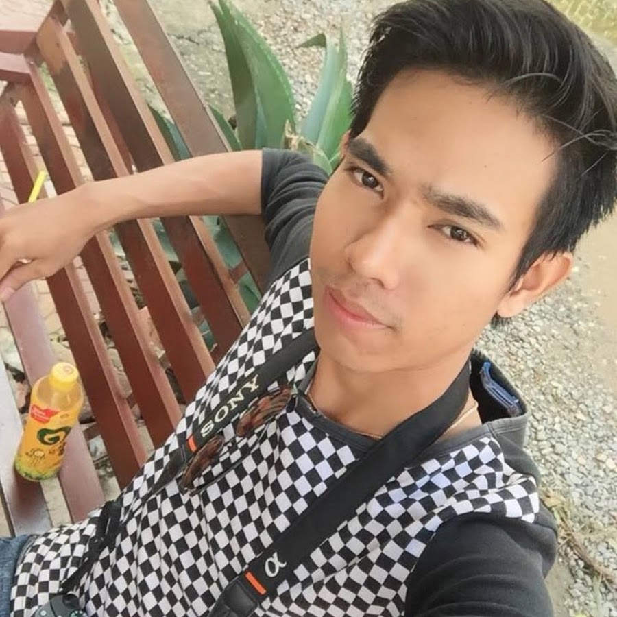 Nan Bunhong YouTube channel avatar