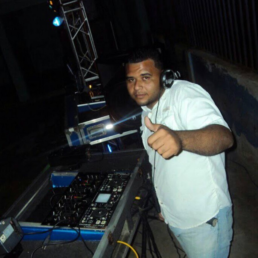 DJ HENDERSON EL ASTRO