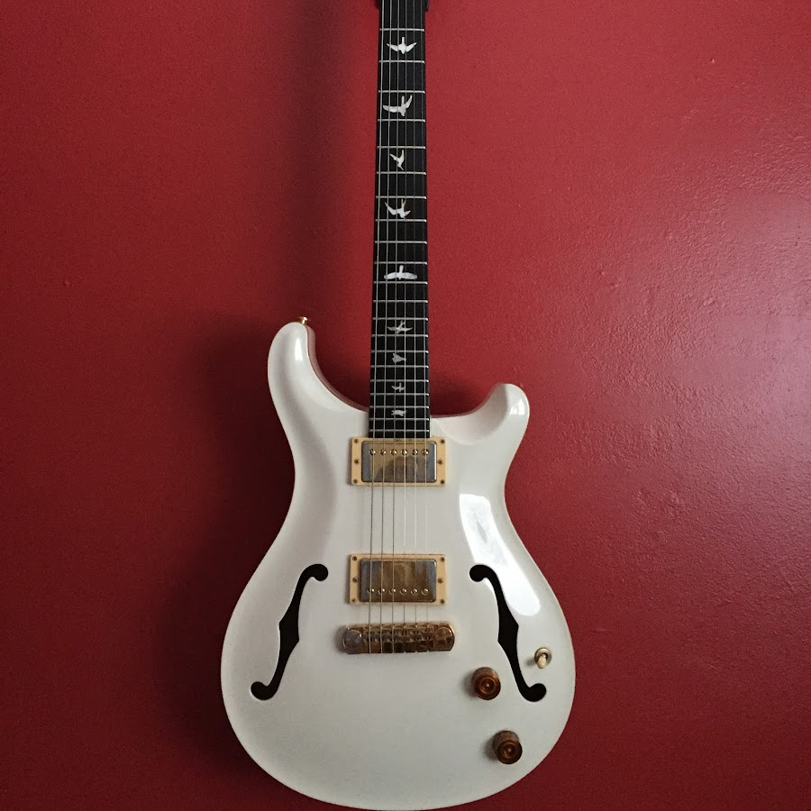 Red Hook Guitar