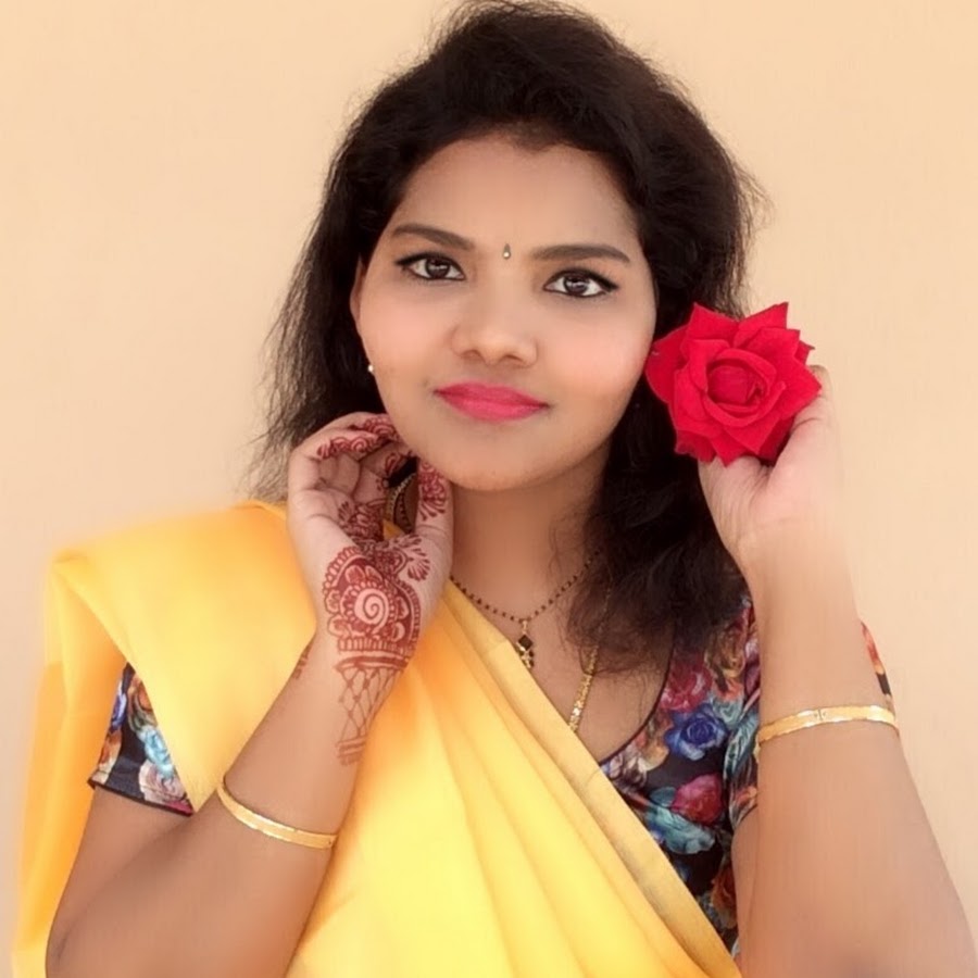 Indian Beauty Queen YouTube 频道头像