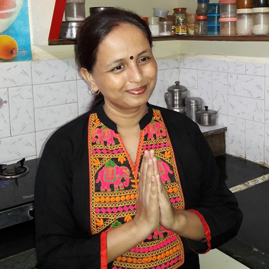 Rekha Panwar's Kitchen YouTube channel avatar