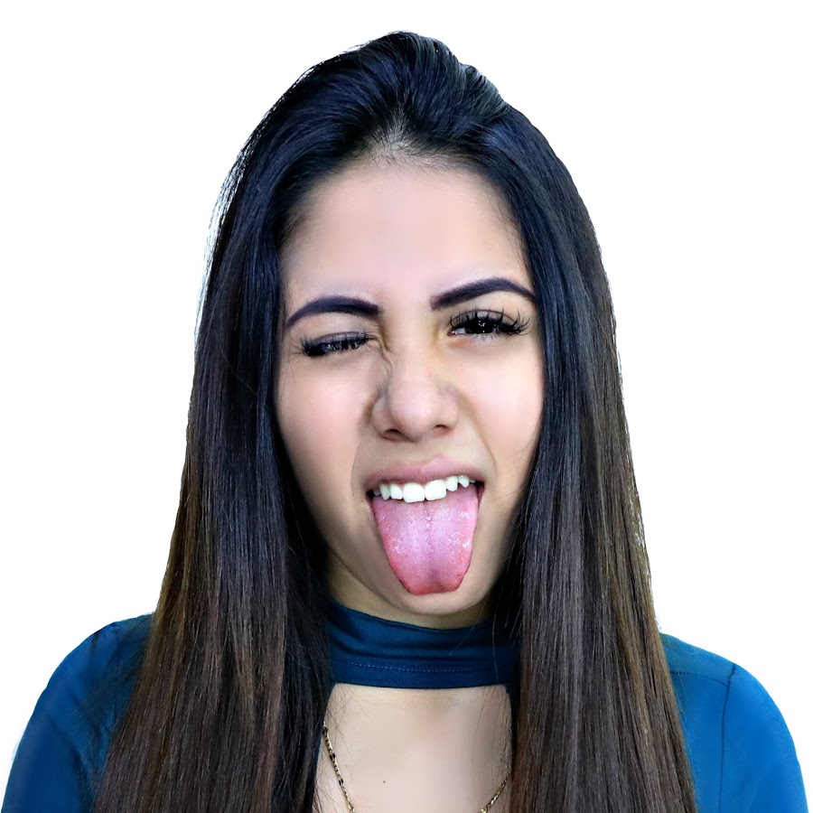 Fatima Palacios YouTube channel avatar