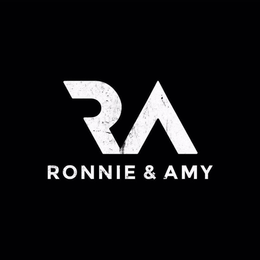 Ronnie y Amy Music YouTube channel avatar