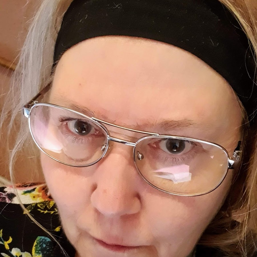 Mona Dahlgren YouTube channel avatar