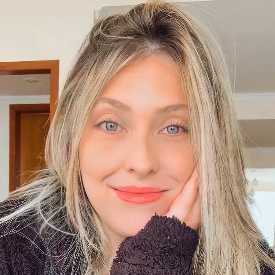 Bruna Simionato رمز قناة اليوتيوب